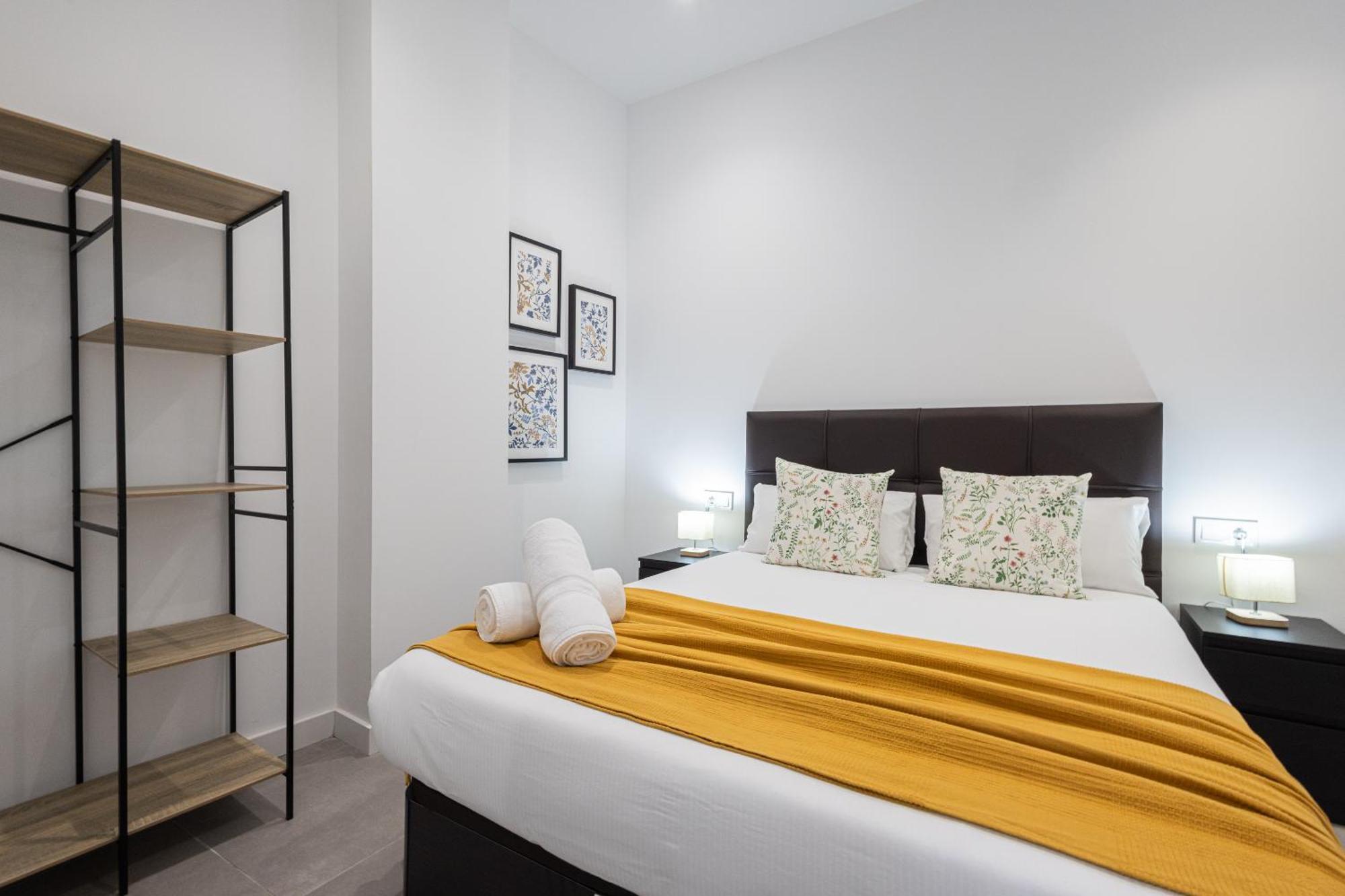 Florit Flats - The Monteolivete Apartment Valencia